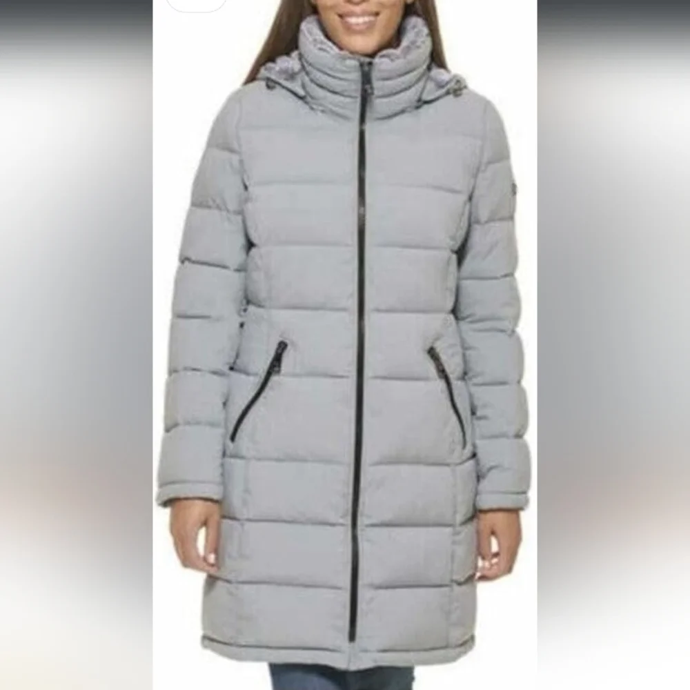 Andrew Marc Women's Gray Puffer Jacket - Picture 1 of 6